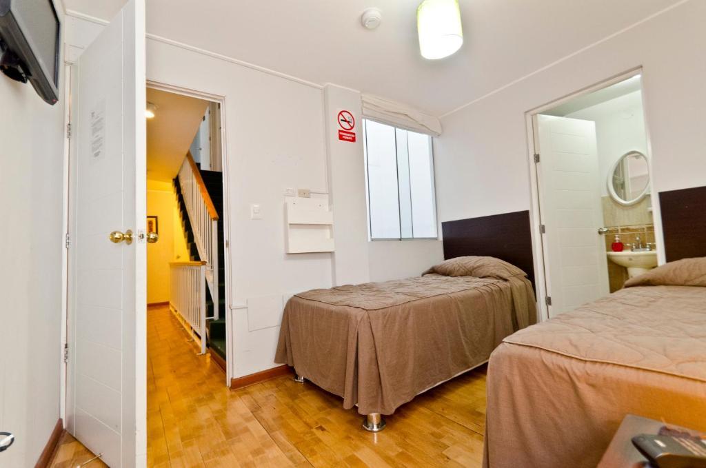 Miraflores Wasi Independencia Bed and breakfast 2*