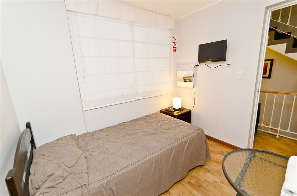 Miraflores Wasi Independencia Bed and breakfast